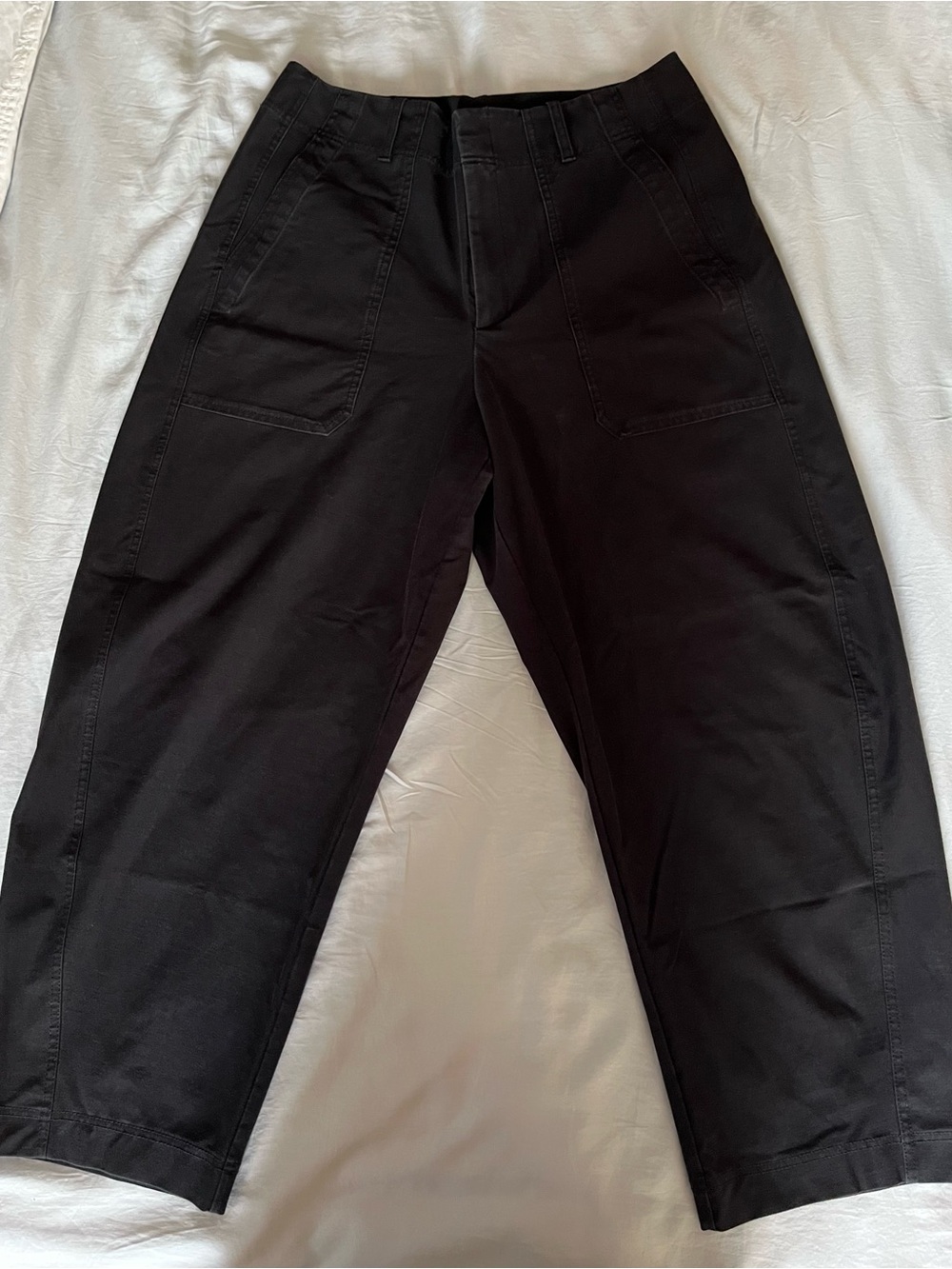 Athleta Women’s Black Skyline Barrel Pants SZ 14
